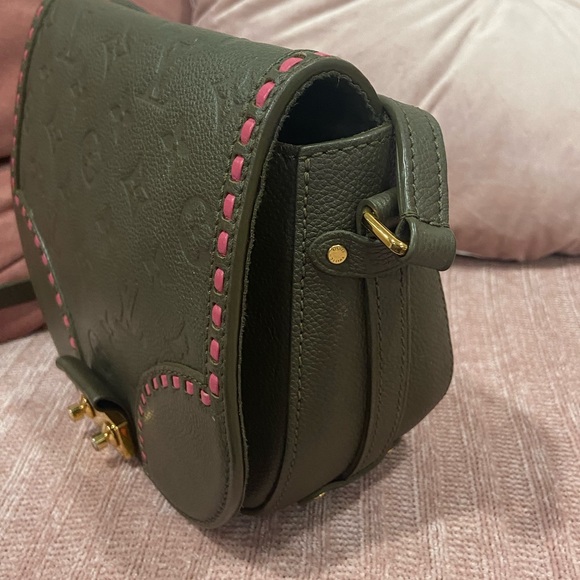 🫒 🫒 Louis Vuitton Emprinte Olive Green Crossbody Bag - Picture 6 of 11